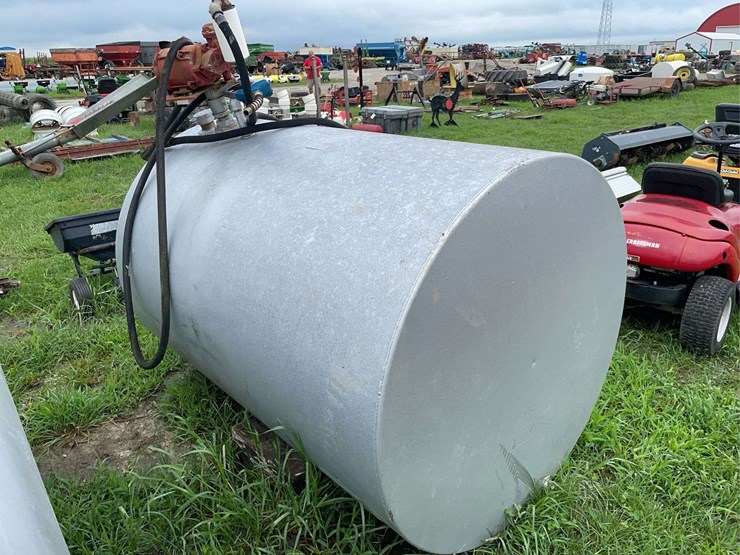 500-gallon-fuel-tank-with-electric-pump-image-2