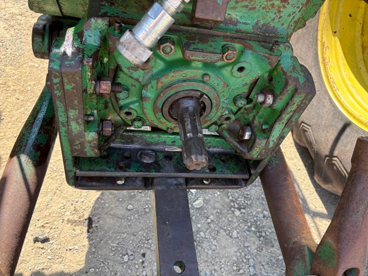 john-deere-4020-image-14