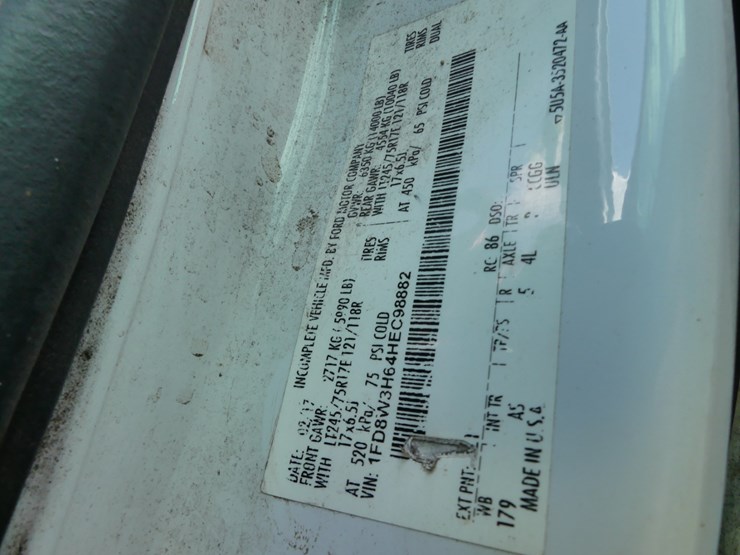 2017-ford-f350-xl-image-17