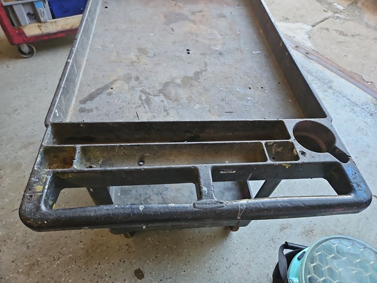 rolling-utility-cart-image-3