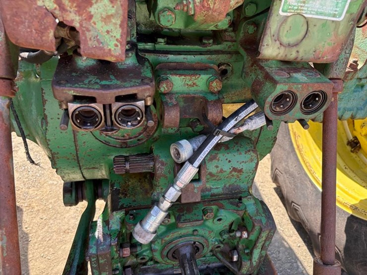 john-deere-4020-image-13