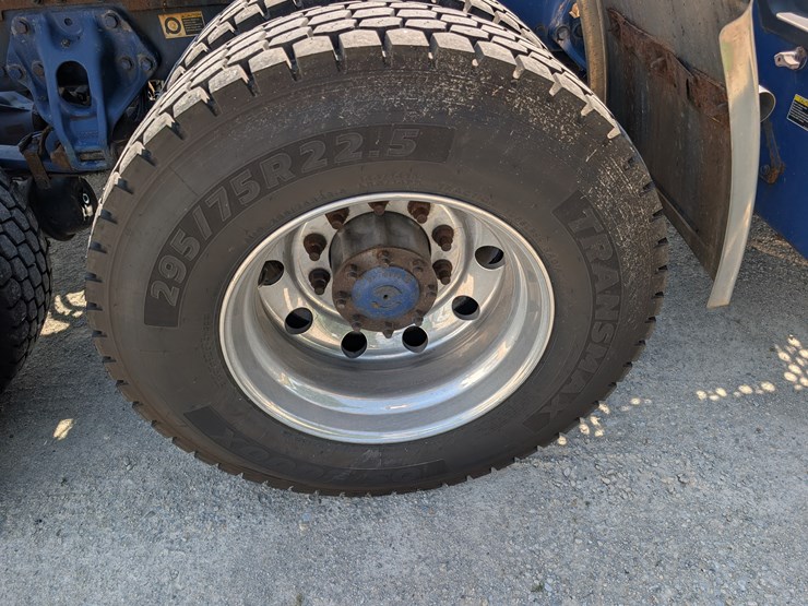 2018-kenworth-t680-image-49