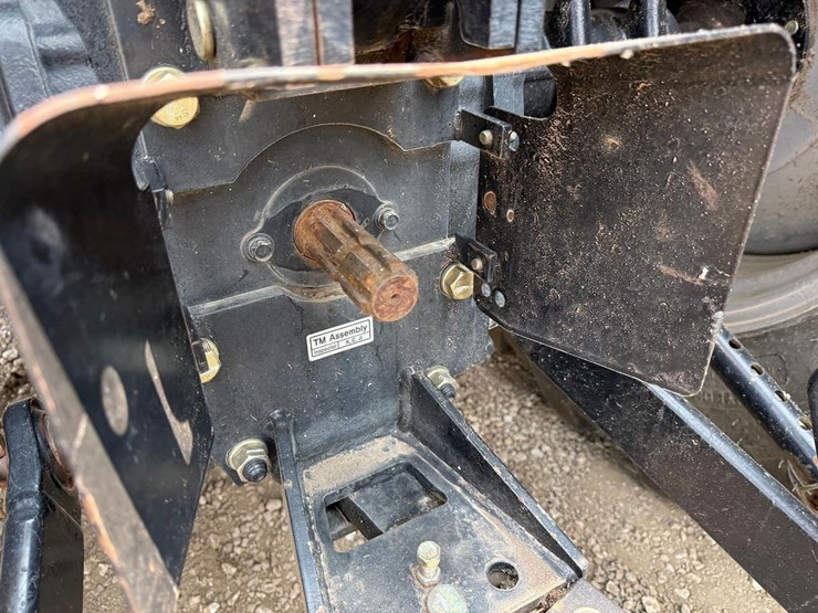 tym-t5545tusm-tractor-with-loader-image-16