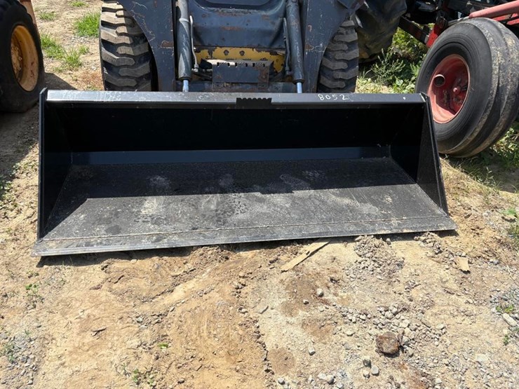 2018-deere-320g-image-4