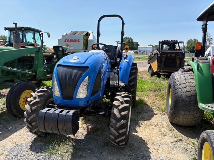 new-holland-boomer-45-image-8