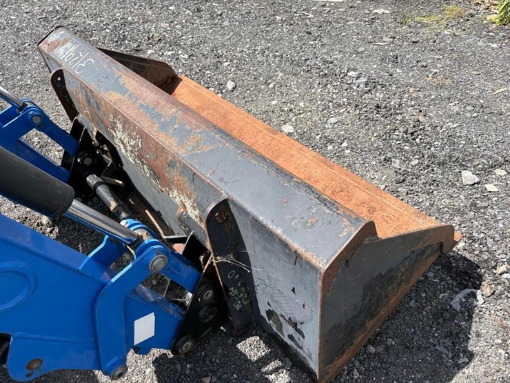 new-holland-t4.75-image-24
