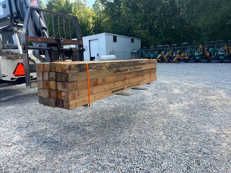 (25)-4"-x-4"-x-96"-reclaimed-fir-post-image-2