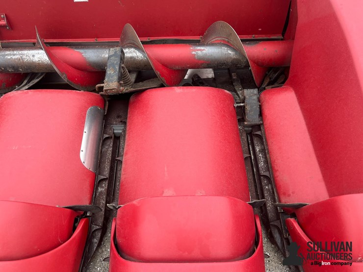 2011-case-ih-3408-image-18
