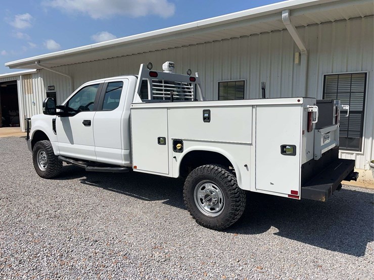 2019-ford-f350-image-3