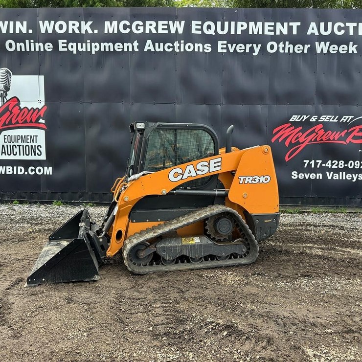 2018 CASE TR310