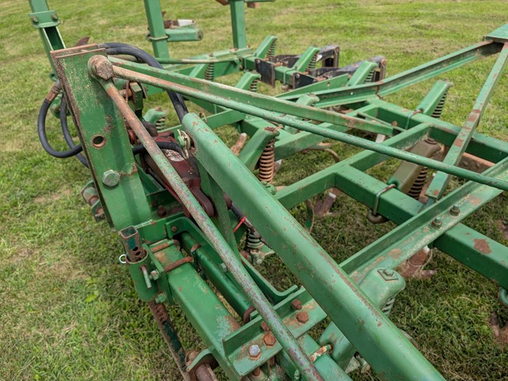 john-deere-1010-image-13