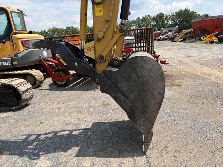 2016-caterpillar-308e2-cr-image-5