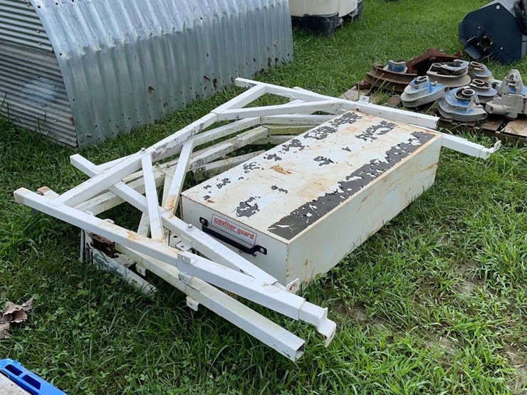 set-of-ladder-racks-image-2