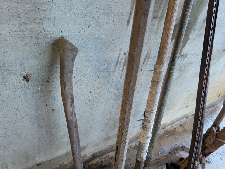 handyman-jack,-railroad-jack-&-misc.-hand-tools.-#253-image-9