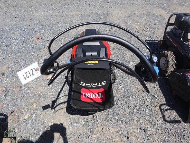 toro-60v-lithium-push-mower-image-5