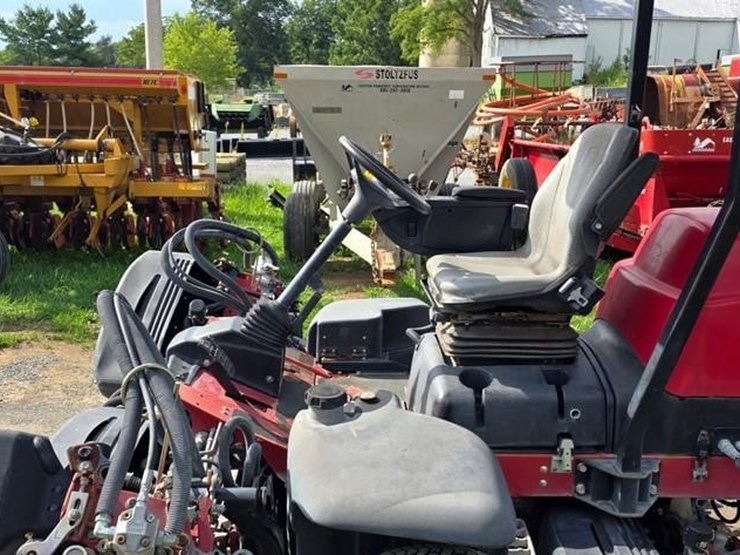 2010-toro-reelmaster-5410-image-9