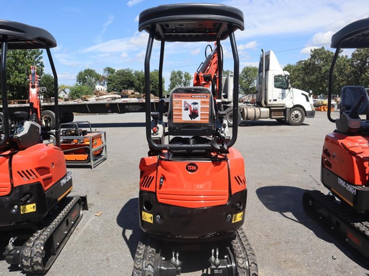 tpm-20kh-mini-excavator-image-6