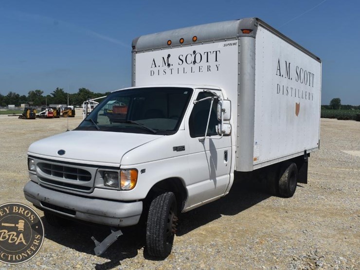 2000-ford-e350-sd-image-1