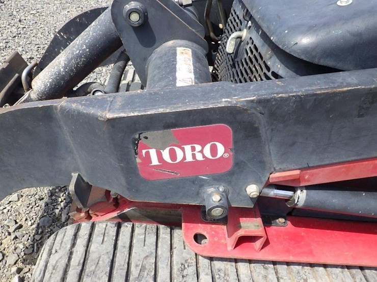 toro-22324-skid-steer-tracked-loader-image-13