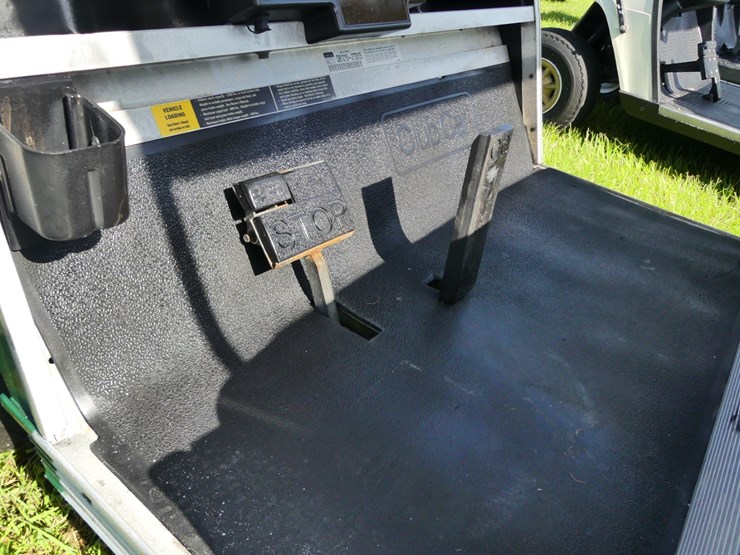 club-car-carryall-2-image-11