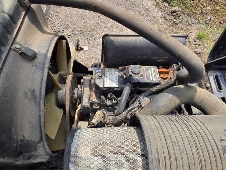 john-deere-3225c-image-14