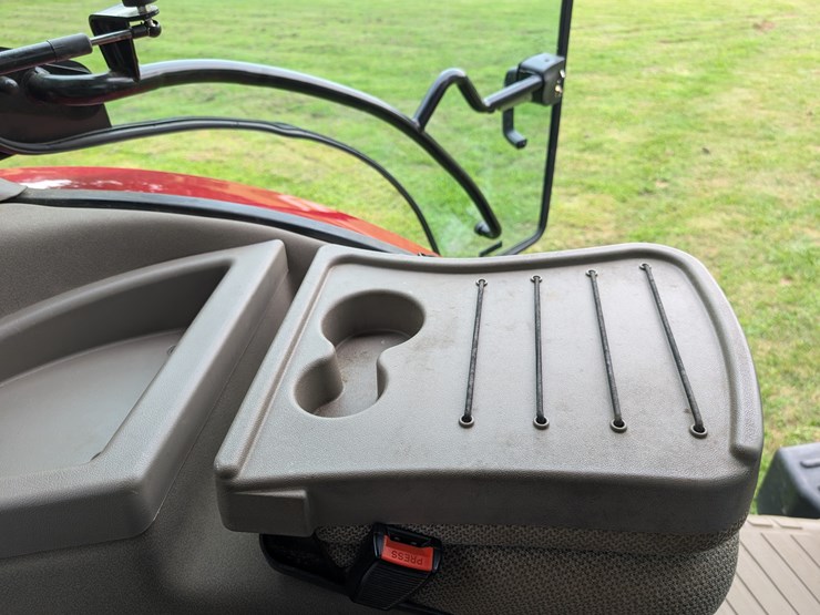 2014-case-ih-maxxum-125-image-90