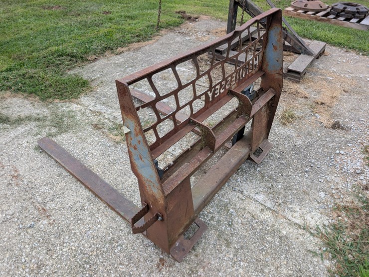 pallet-forks-image-2