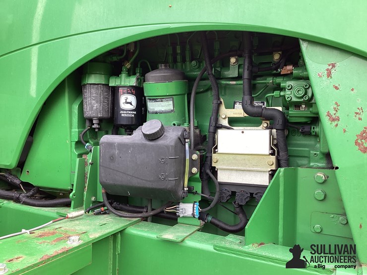 2010-john-deere-4930-image-12