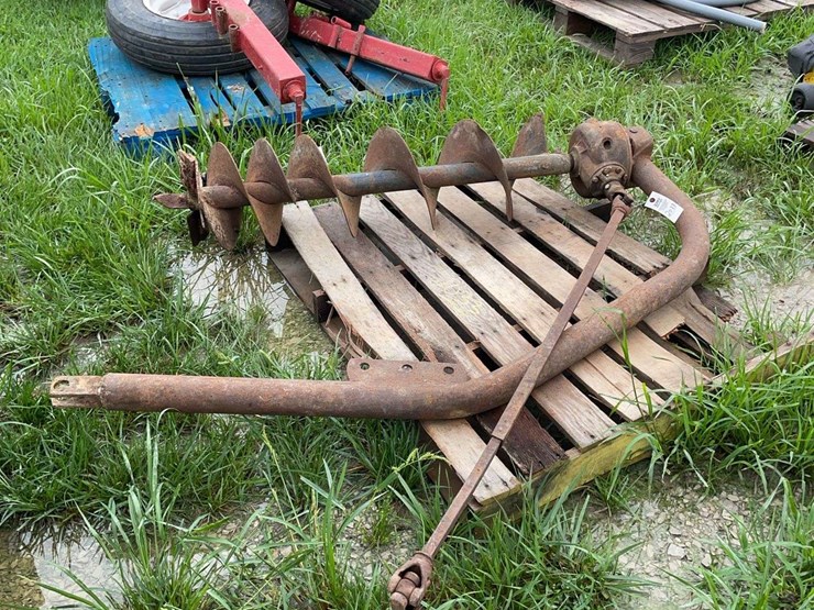 12"-post-hole-digger-image-3
