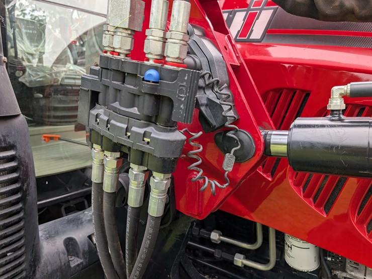 2014-case-ih-maxxum-125-image-58