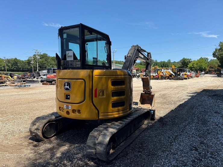 2023-john-deere-50p-mini-excavator-image-4