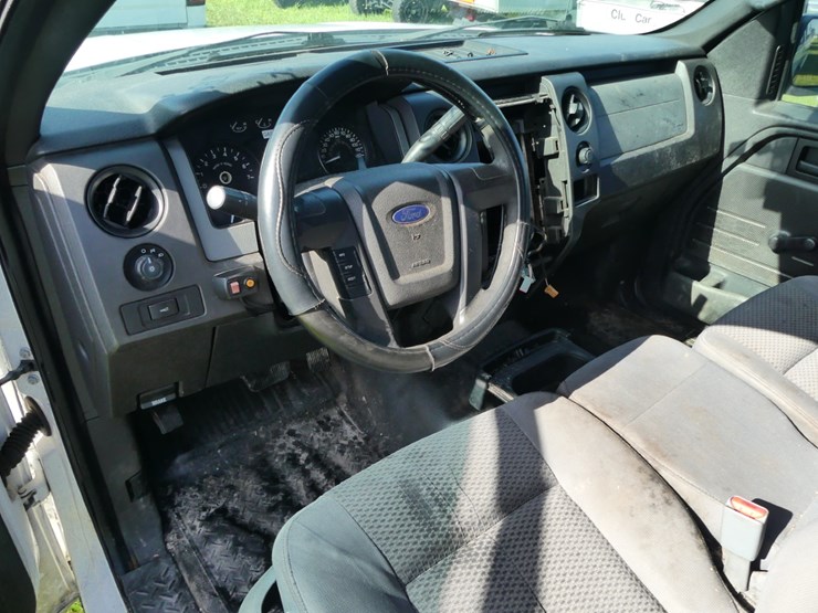 2012-ford-f150-xl-image-9