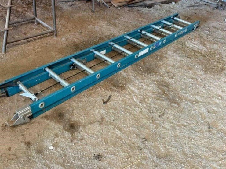 19'-ext-ladder-image-1