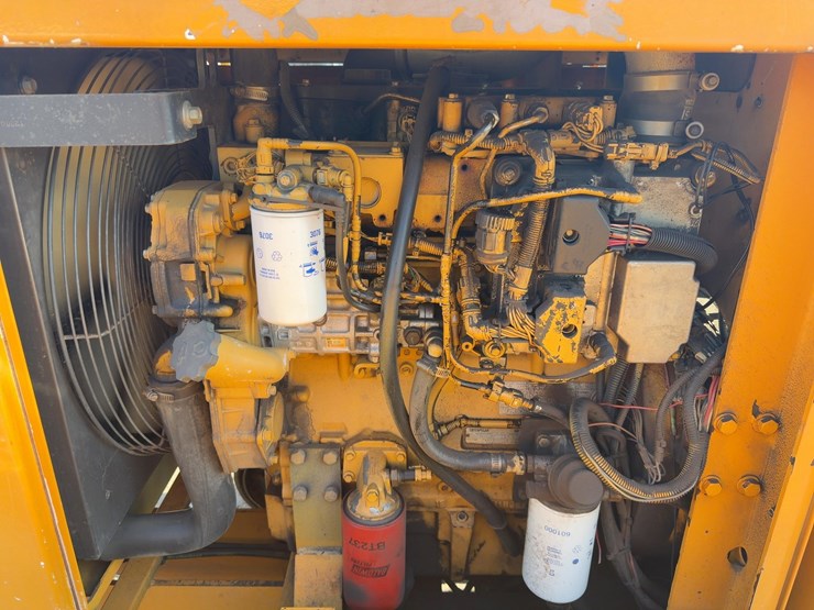 2015-bandit-2900t-image-16