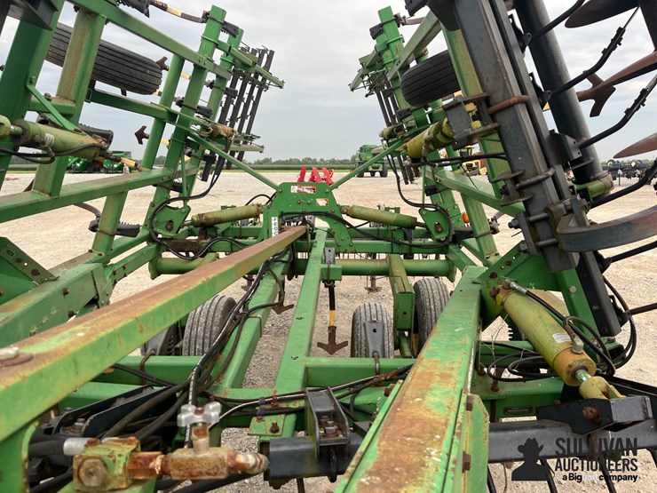 john-deere-726-image-12