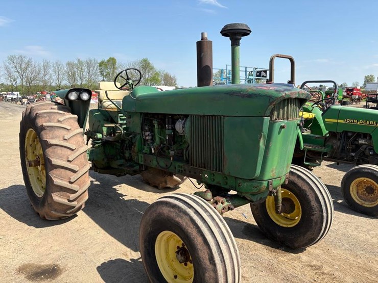 john-deere-4020-image-2