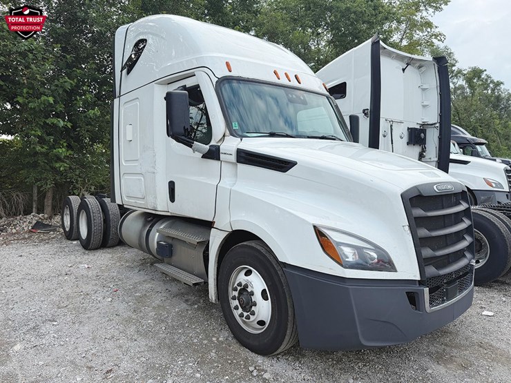 2023-freightliner-cascadia-126-image-1