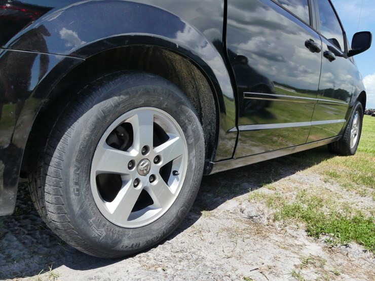 2010-dodge-grand-canyon-se-image-6