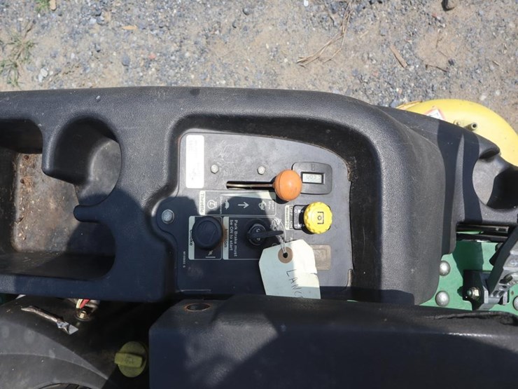 2016-john-deere-z245-image-13