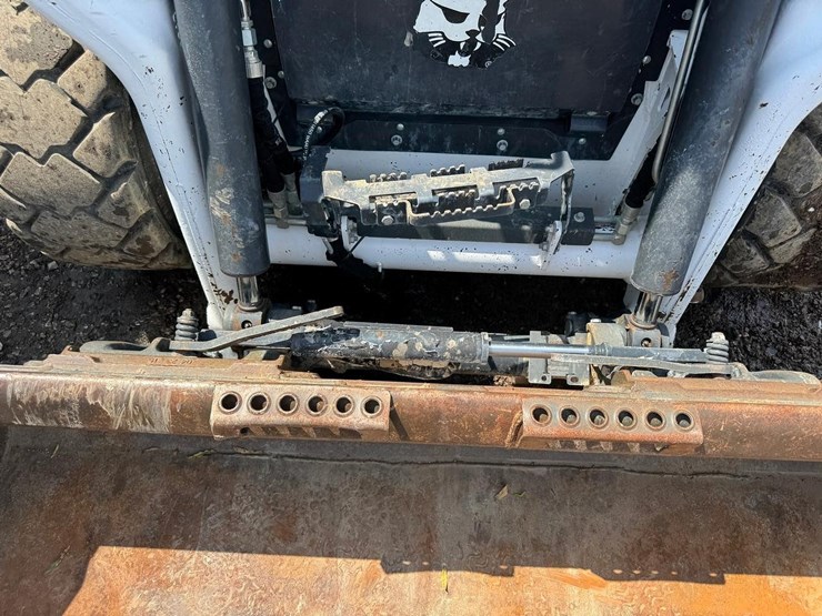 2022-bobcat-s66-image-11