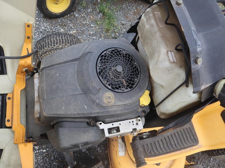 cub-cadet-lx1040-riding-mower-image-21