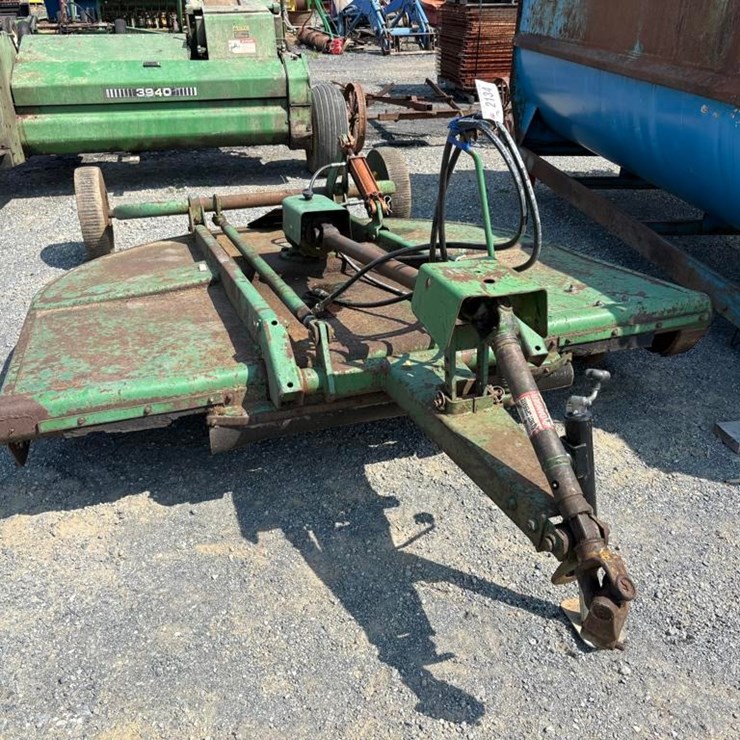 JOHN DEERE 709