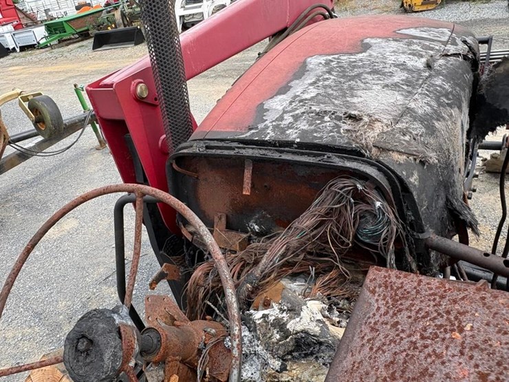 case-ih-jx1060c-image-11