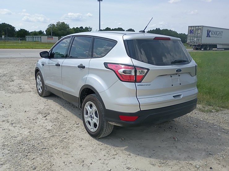 2017-ford-escape-image-5
