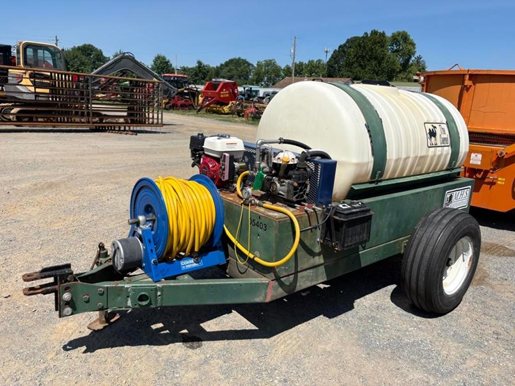 300-gallon-water-tank-w/trailer-image-1