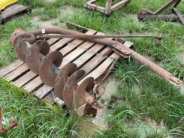 12"-post-hole-digger-image-2