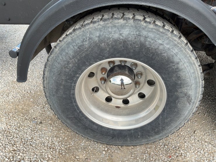2008-kenworth-t800-image-24