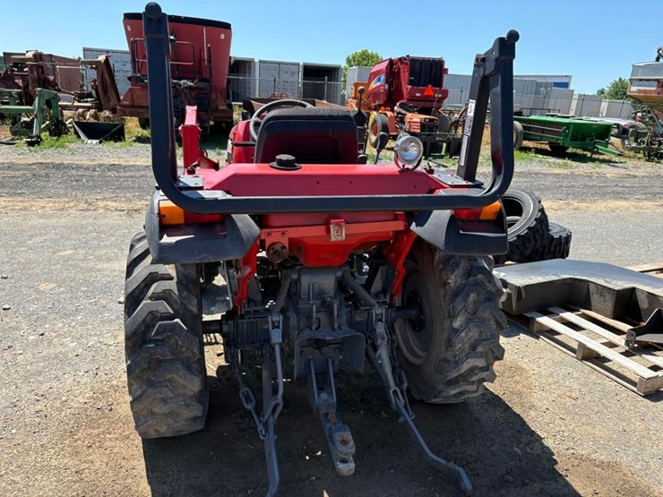 mahindra-2310-image-12