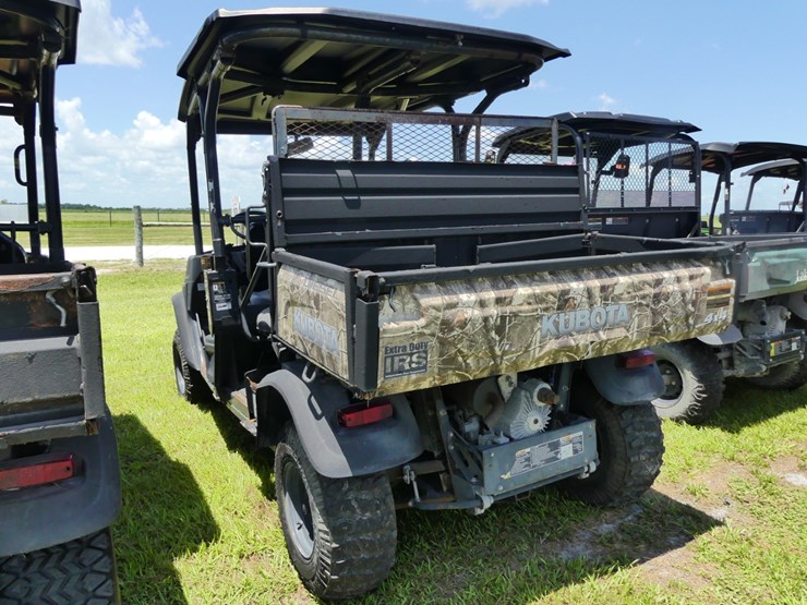 2009-kubota-rtvx1140-image-4