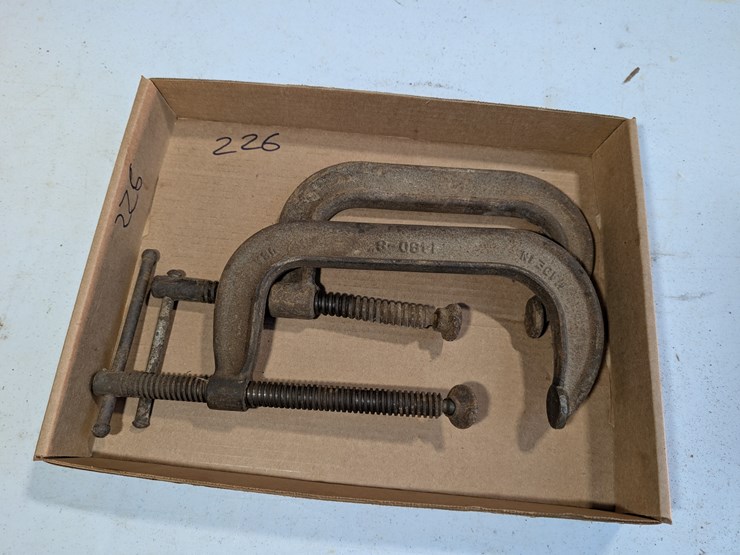 pair-of-c-clamps.-#226-image-1